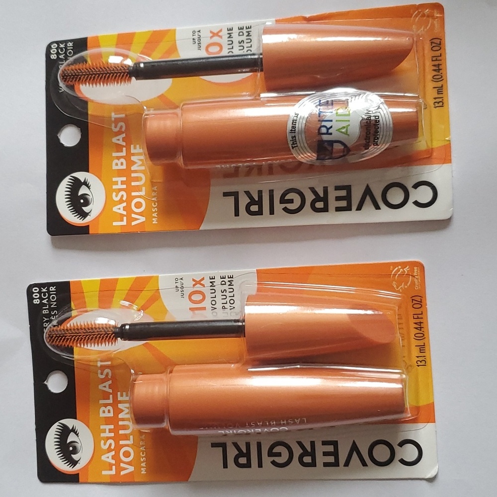 Covergirl Lash Blast Volume Mascara #800 VERY BLACK 2 Pack
